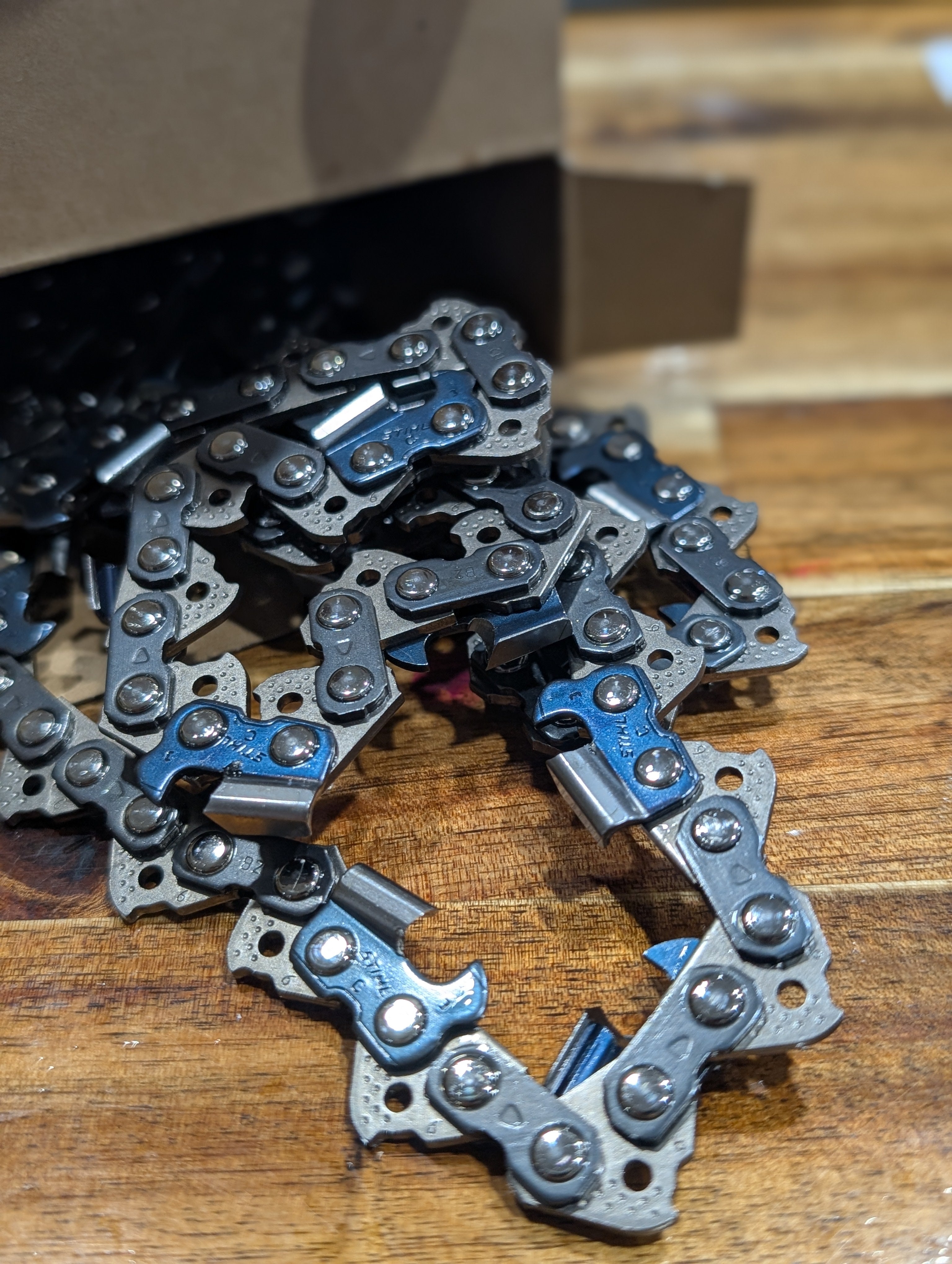 STIHL CHAIN 25" - 3/8" - .063" - 84DL - Semi Chisel